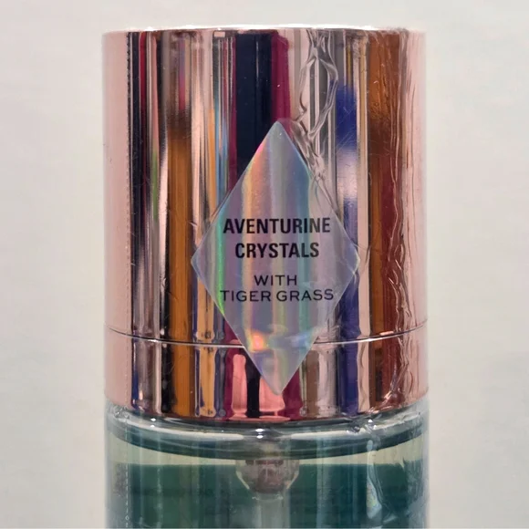 Revolution Aura Fix Aventurine Fixing Spray Makeup Setting Spray 2.87 fl oz - Picture 5 of 12